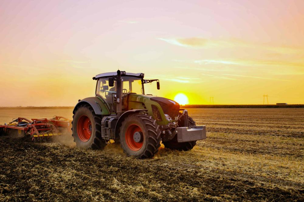Tracteur-rouge